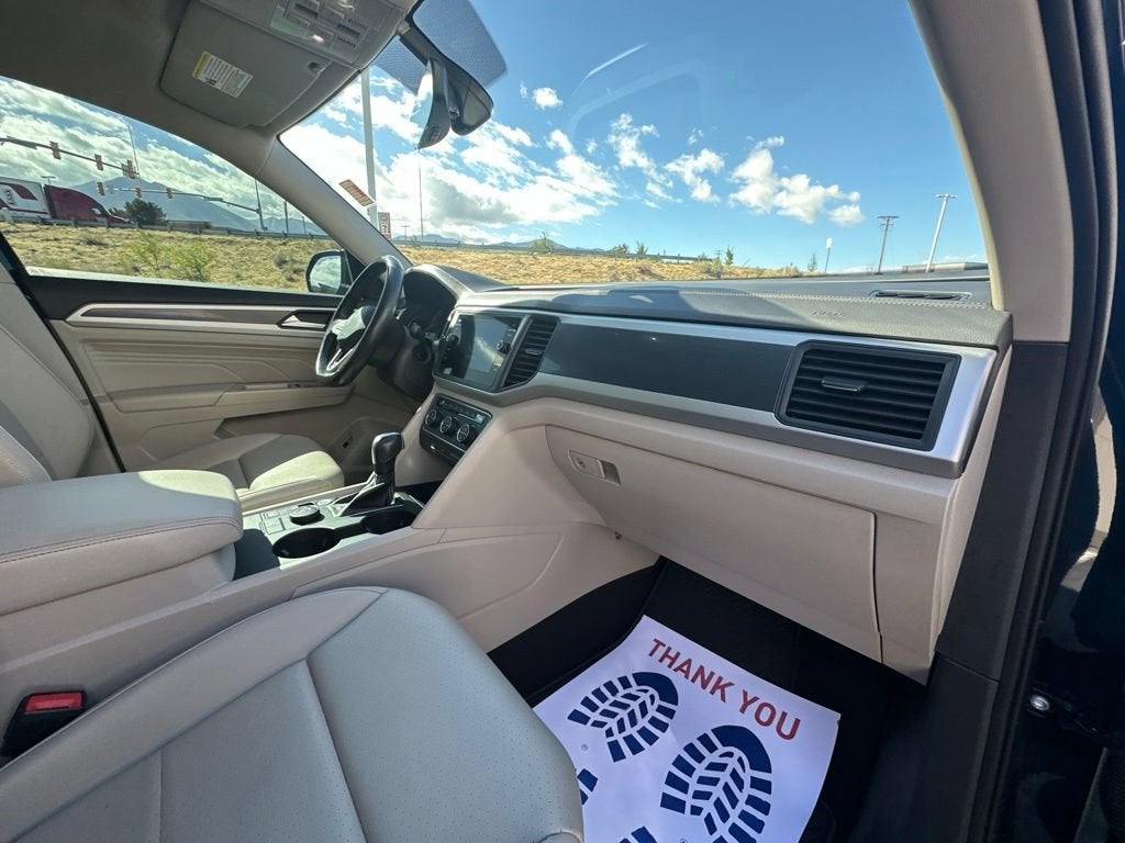 2021 Volkswagen Atlas 3.6L V6 SE w/Technology R-Line