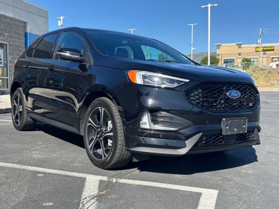 2022 Ford Edge ST