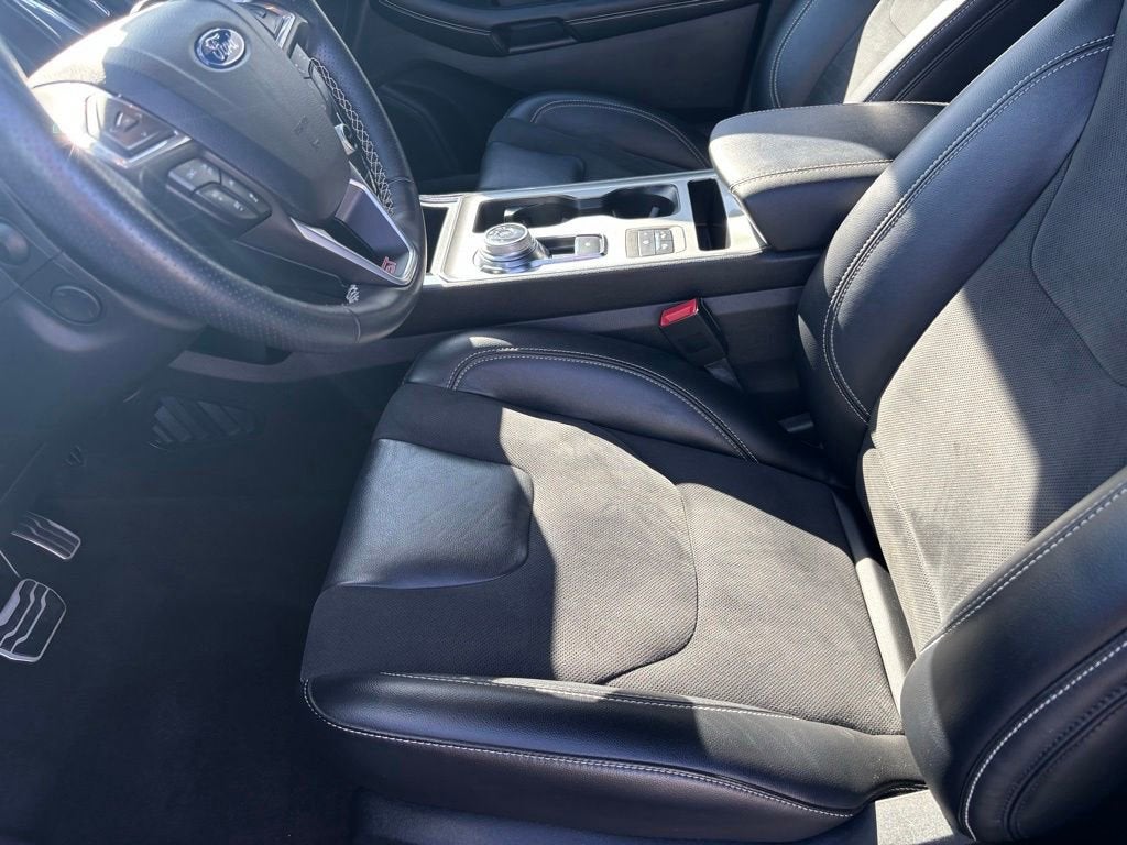 2022 Ford Edge ST