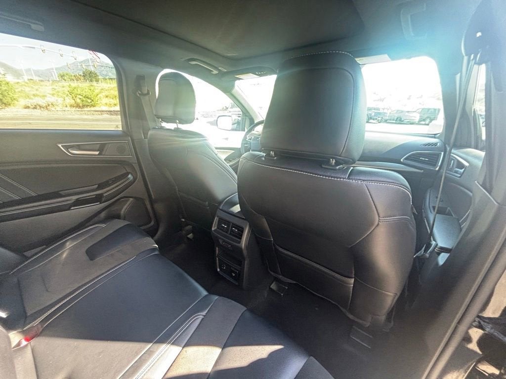 2022 Ford Edge ST