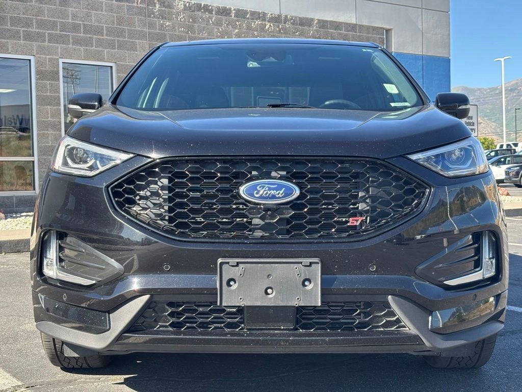 2022 Ford Edge ST