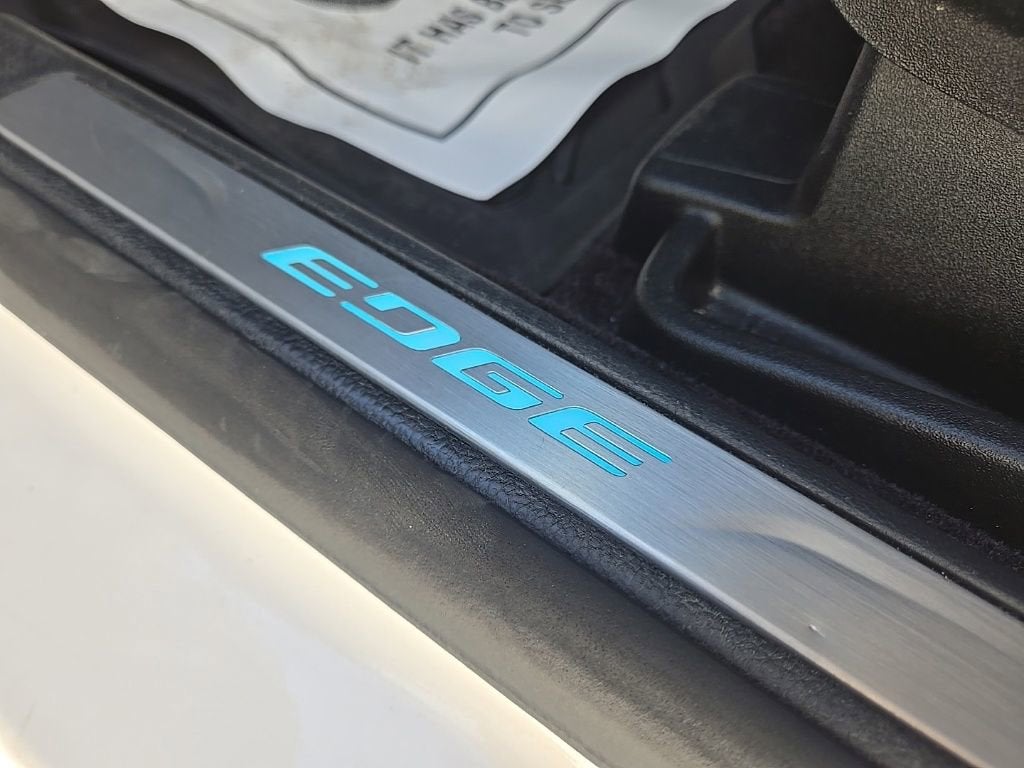 2016 Ford Edge Sport