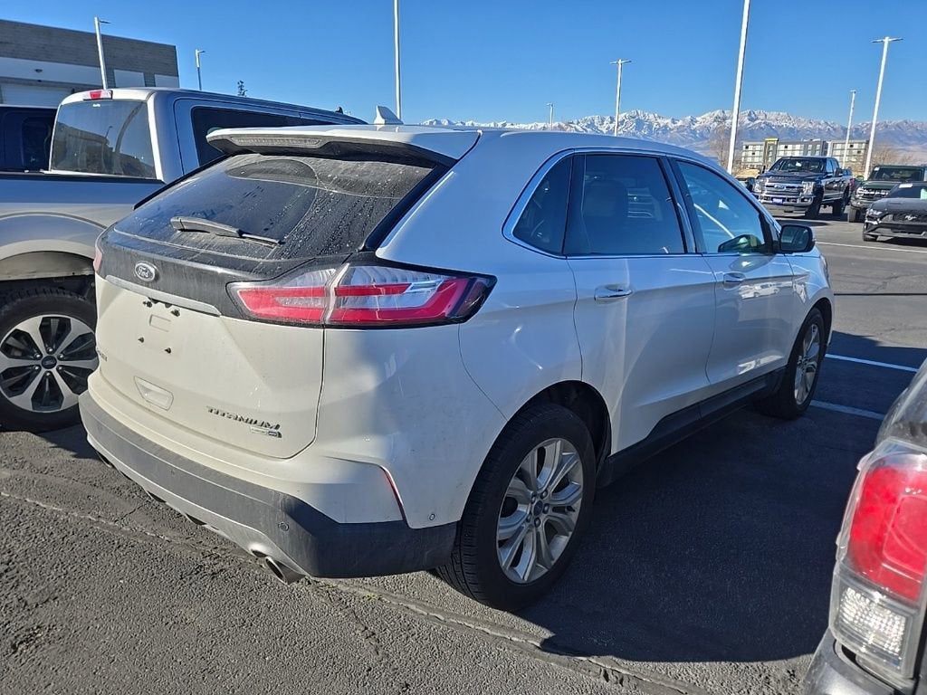 2020 Ford Edge Titanium