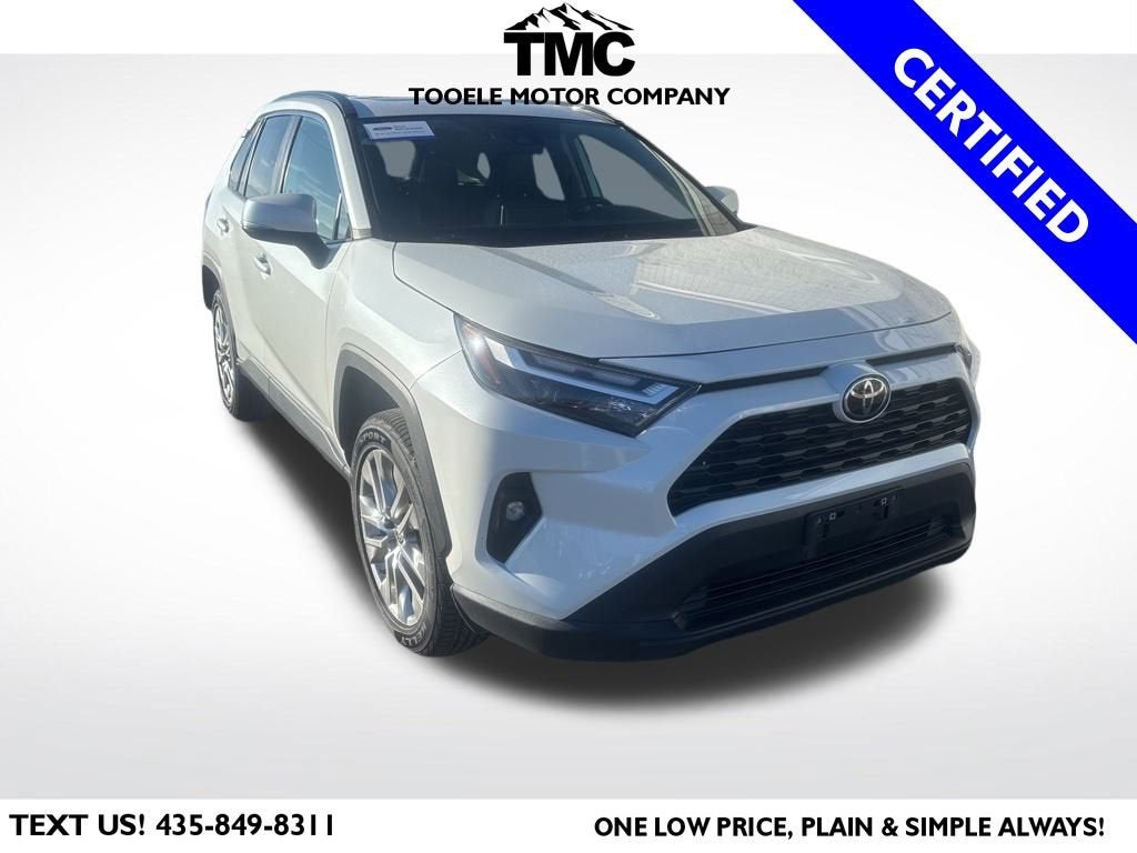 2024 Toyota RAV4 XLE Premium