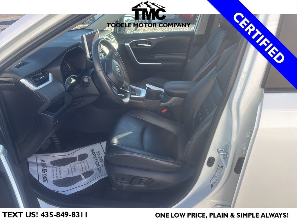 2024 Toyota RAV4 XLE Premium