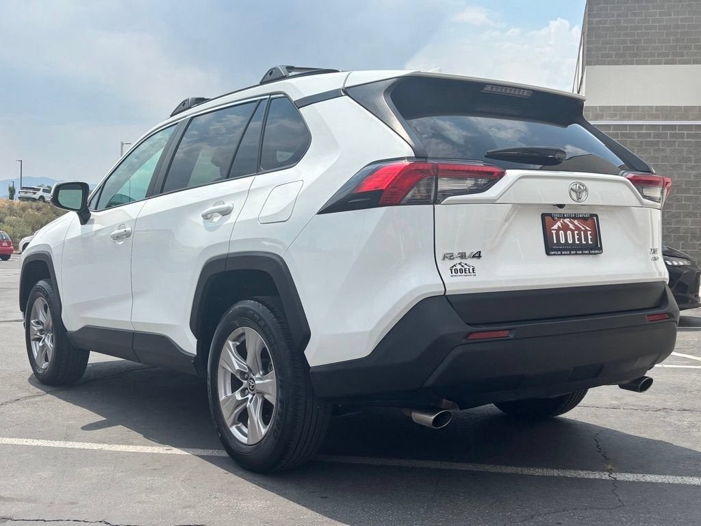 2023 Toyota RAV4 XLE