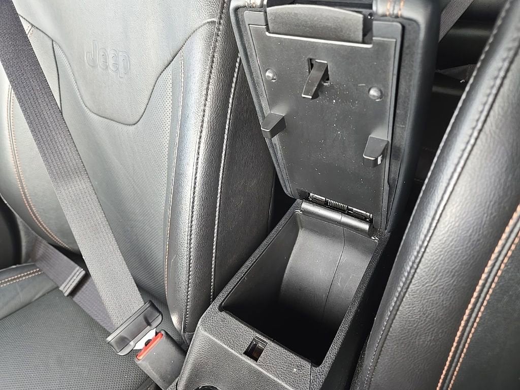 2022 Jeep Compass (RED) Edition