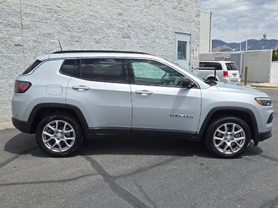2024 Jeep Compass Latitude Lux