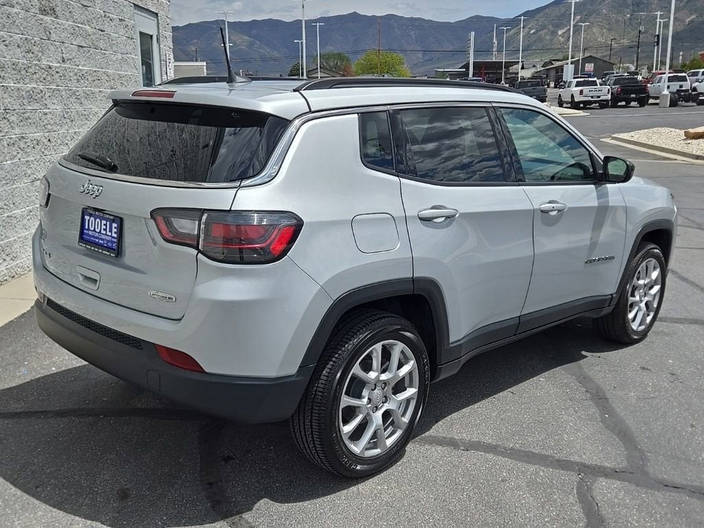 2024 Jeep Compass Latitude Lux