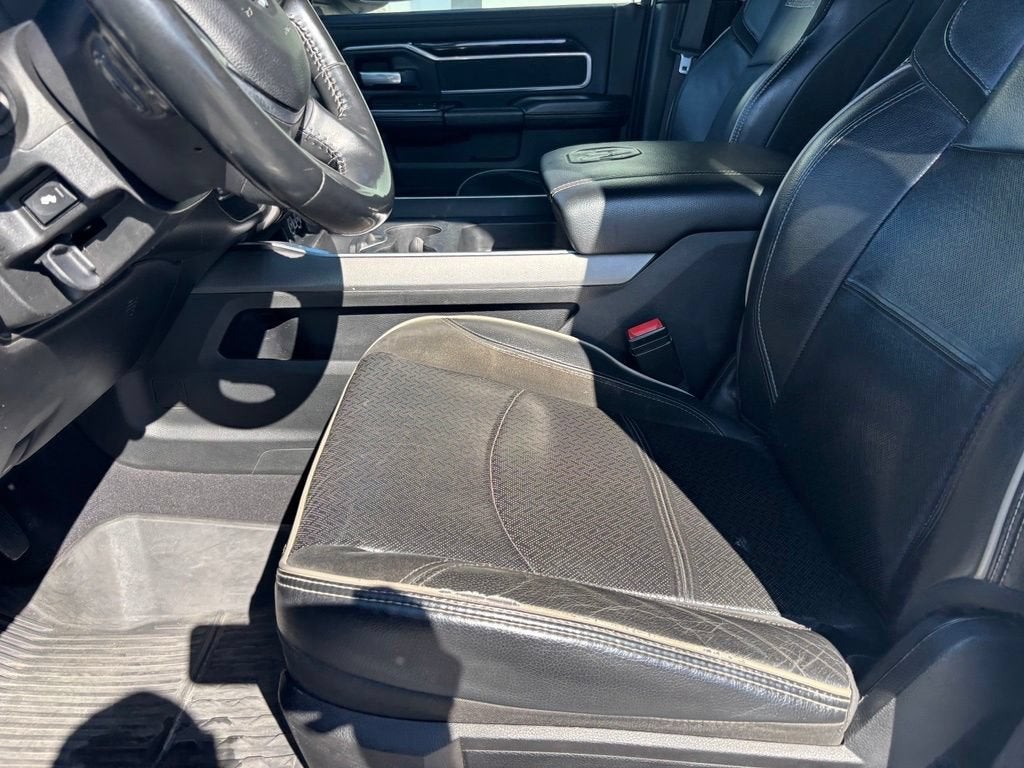 2020 RAM 3500 Laramie Crew Cab 4x4 6'4" Box