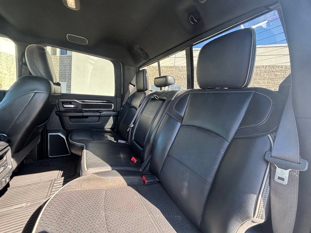 2020 RAM 3500 Laramie Crew Cab 4x4 6'4" Box