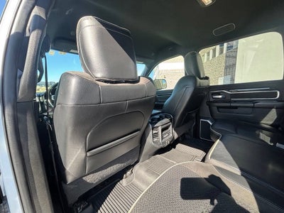 2020 RAM 3500 Laramie Crew Cab 4x4 6'4" Box
