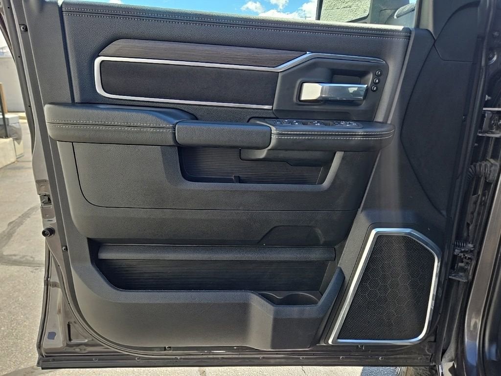 2025 RAM 3500 Laramie