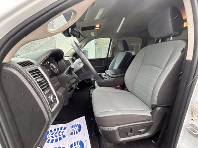 2023 RAM 1500 Classic Tradesman Crew Cab 4x4 5'7" Box