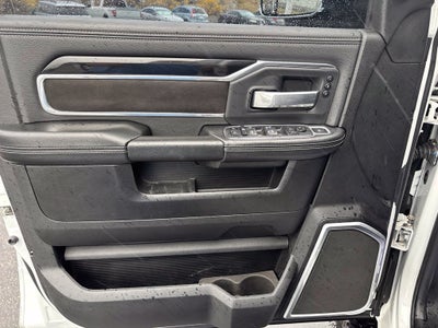 2020 RAM 2500 Laramie Crew Cab 4x4 6'4" Box