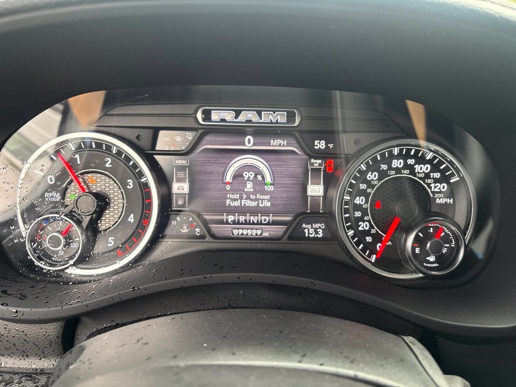 2020 RAM 2500 Laramie Crew Cab 4x4 6'4" Box