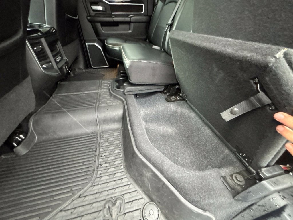 2020 RAM 2500 Laramie Crew Cab 4x4 6'4" Box