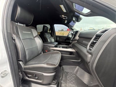 2020 RAM 2500 Laramie Crew Cab 4x4 6'4" Box