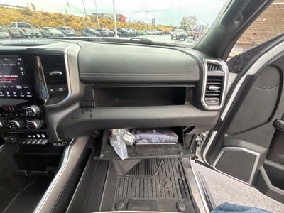 2020 RAM 2500 Laramie Crew Cab 4x4 6'4" Box