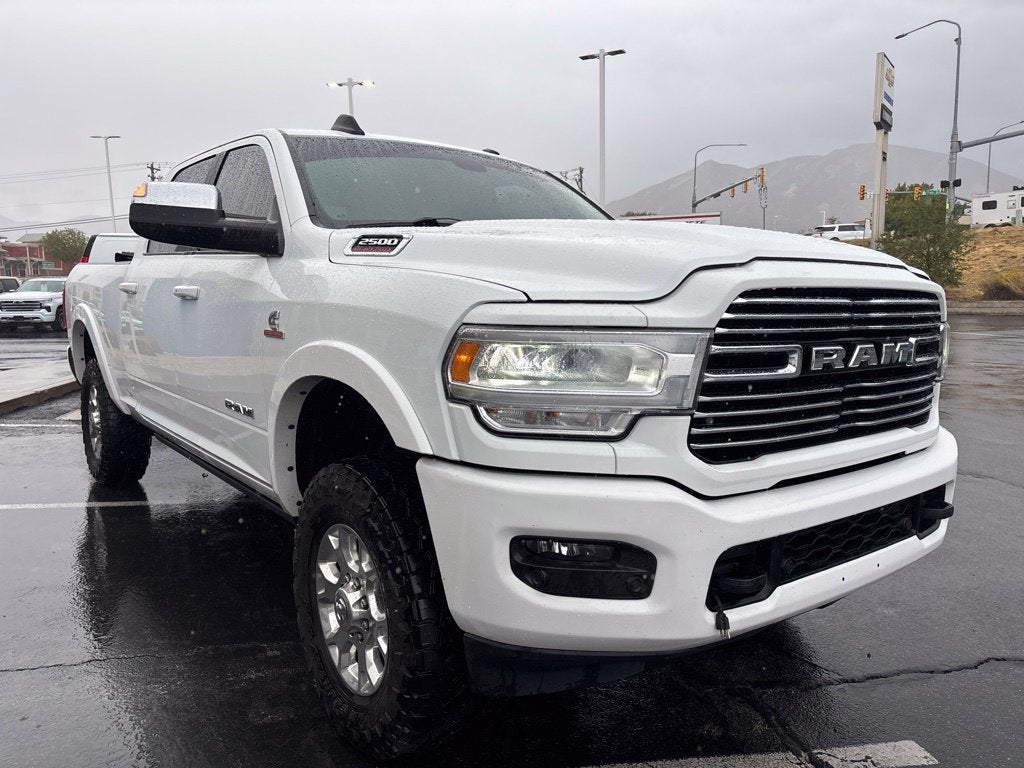 2020 RAM 2500 Laramie Crew Cab 4x4 6'4" Box