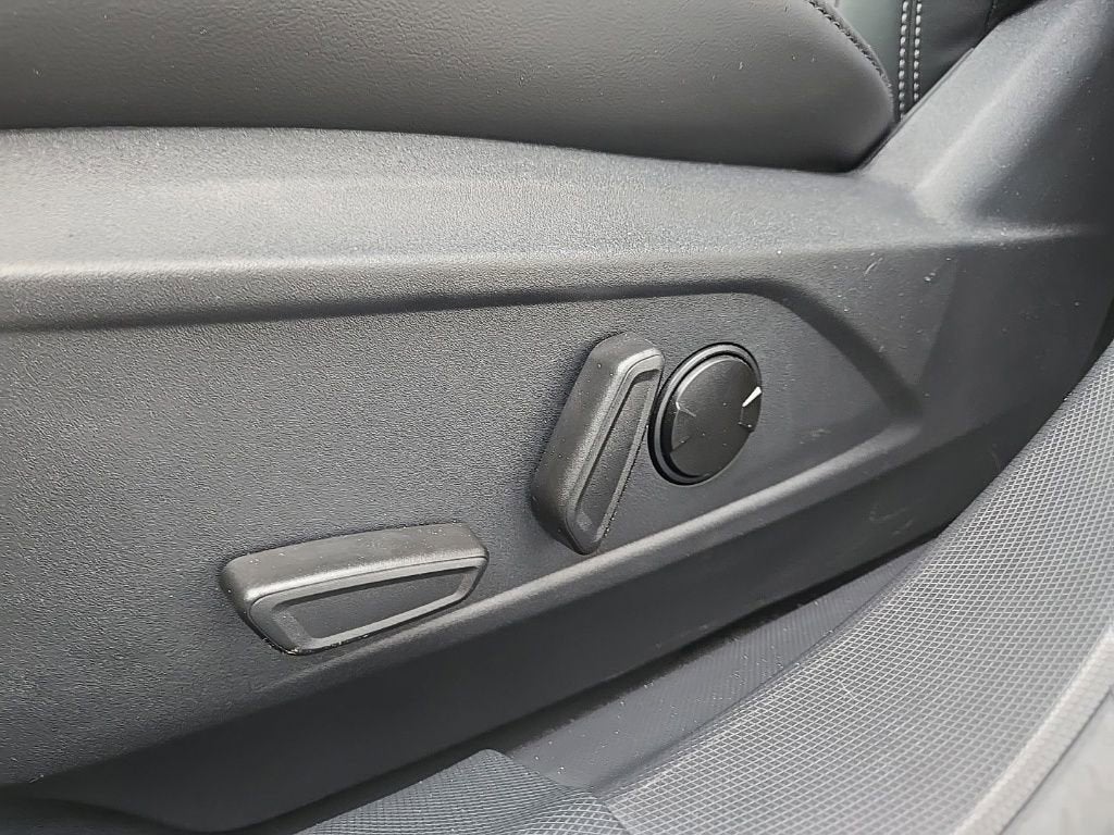 2024 Ford Mustang Mach-E Select