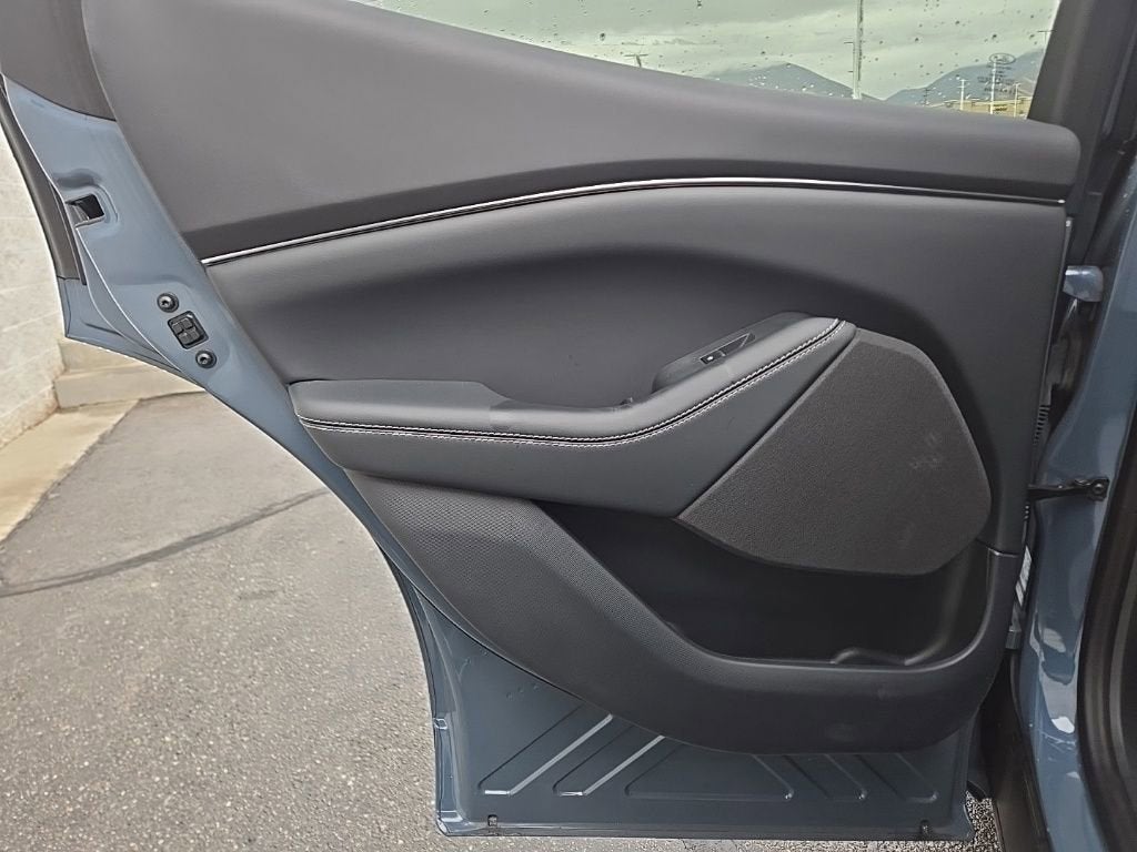 2024 Ford Mustang Mach-E Select