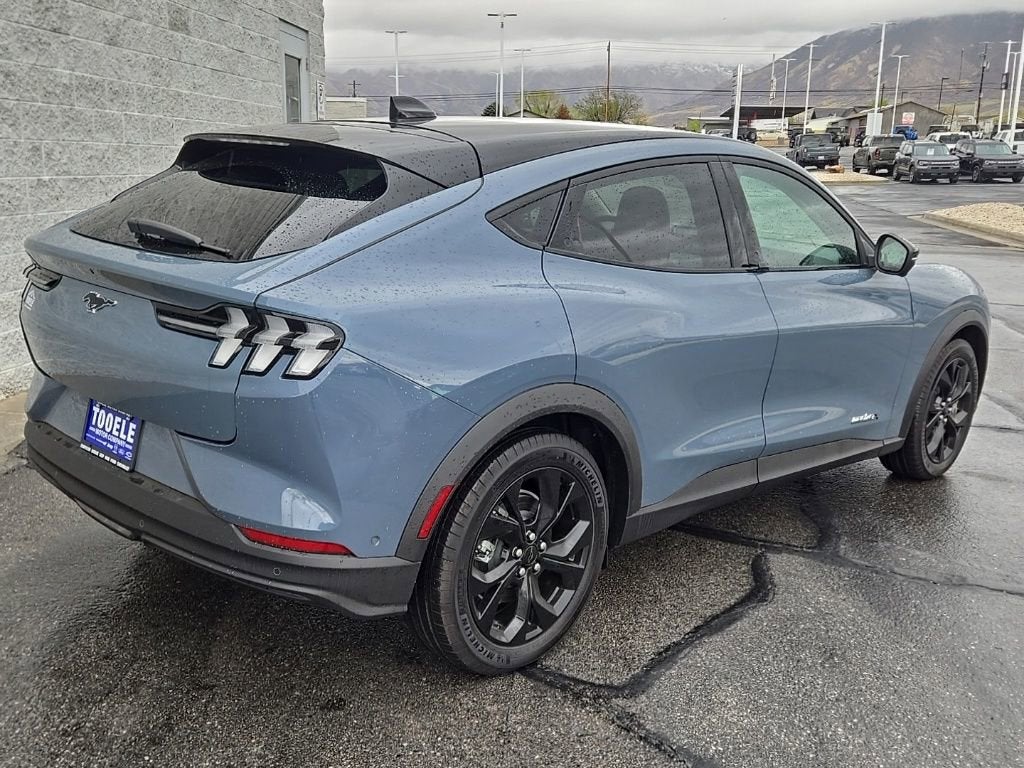 2024 Ford Mustang Mach-E Select