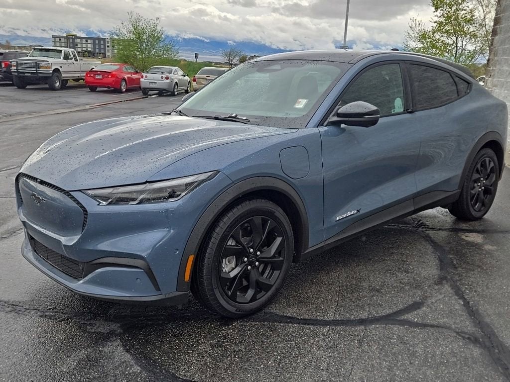 2024 Ford Mustang Mach-E Select