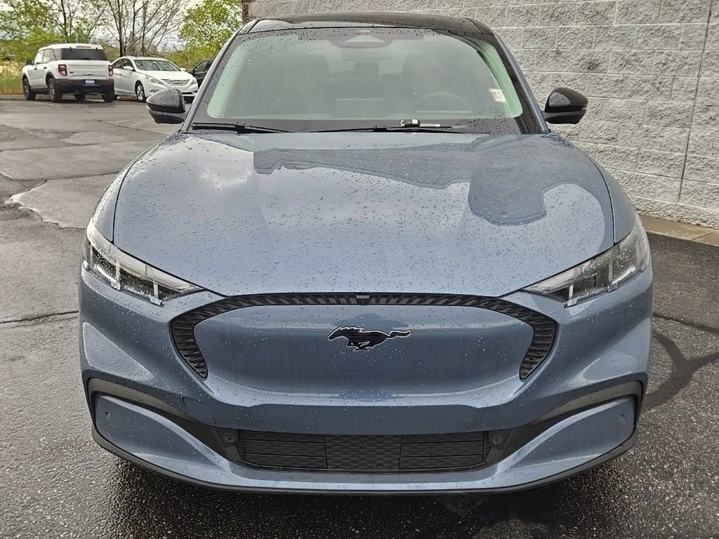 2024 Ford Mustang Mach-E Select