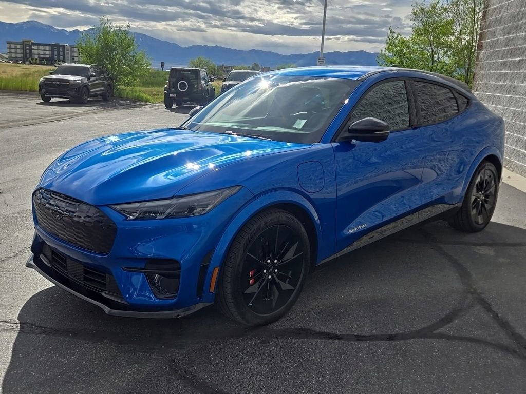 2025 Ford Mustang Mach-E GT
