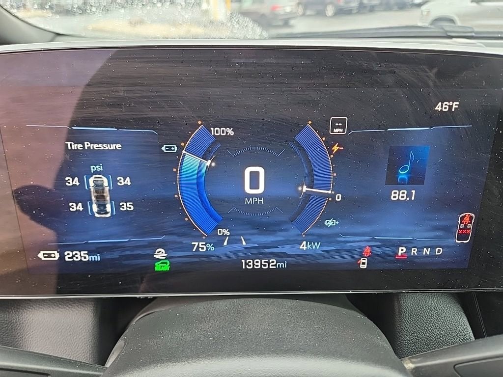 2025 Chevrolet Equinox EV RS