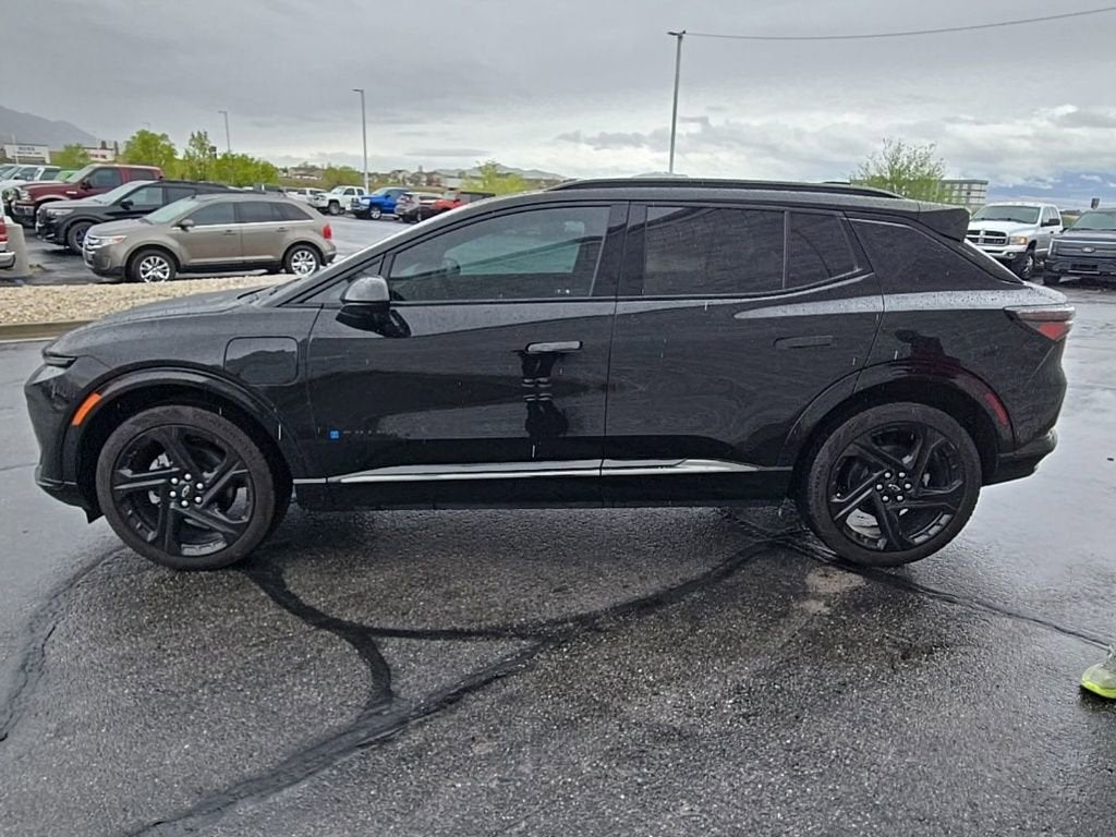 2025 Chevrolet Equinox EV RS