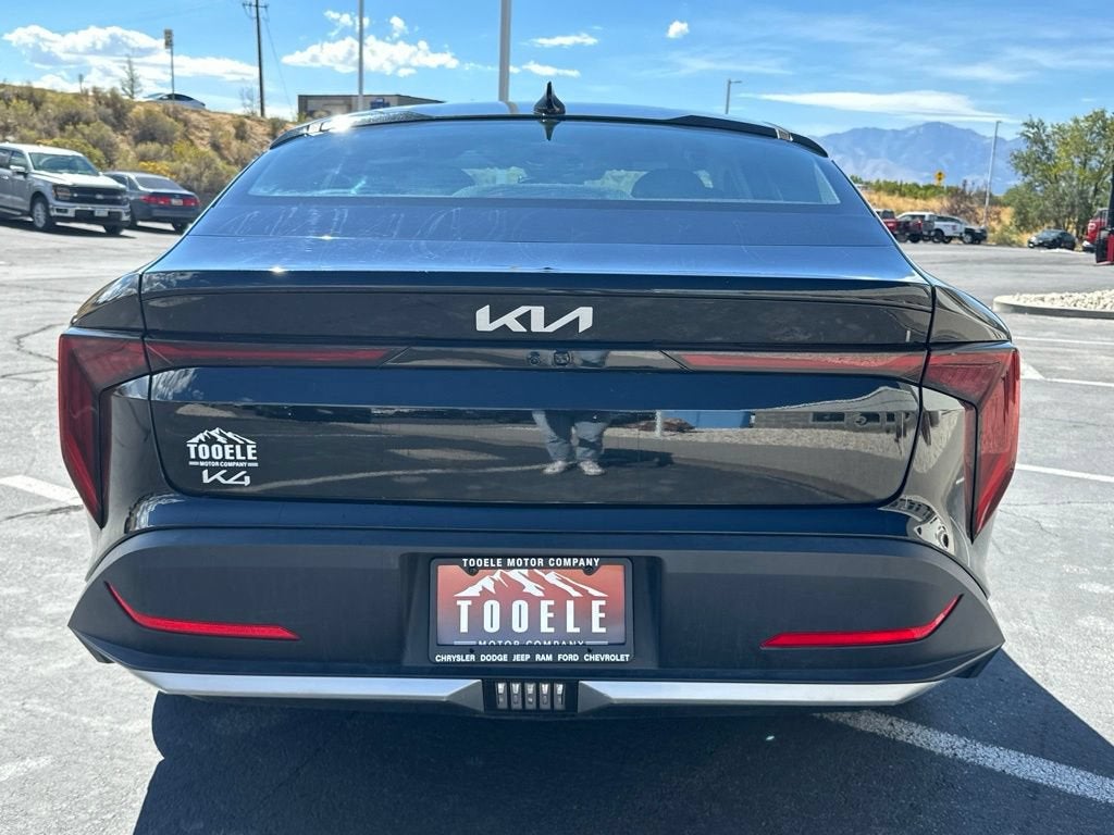 2025 Kia K4 LXS