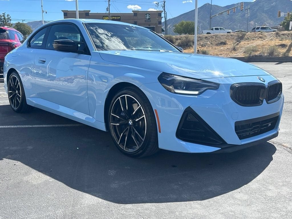 2026 BMW M240 i xDrive