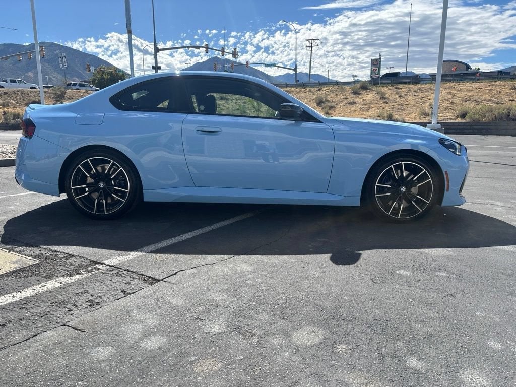 2026 BMW M240 i xDrive