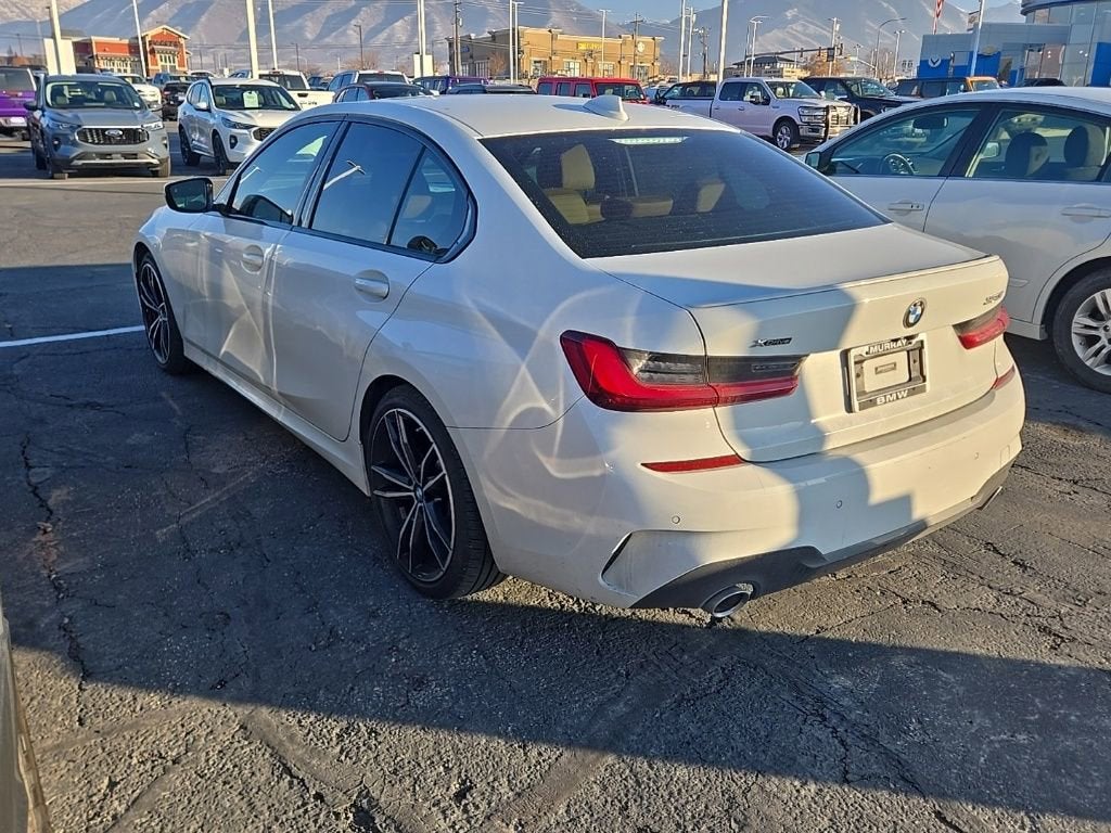 2022 BMW 3 Series 330i xDrive