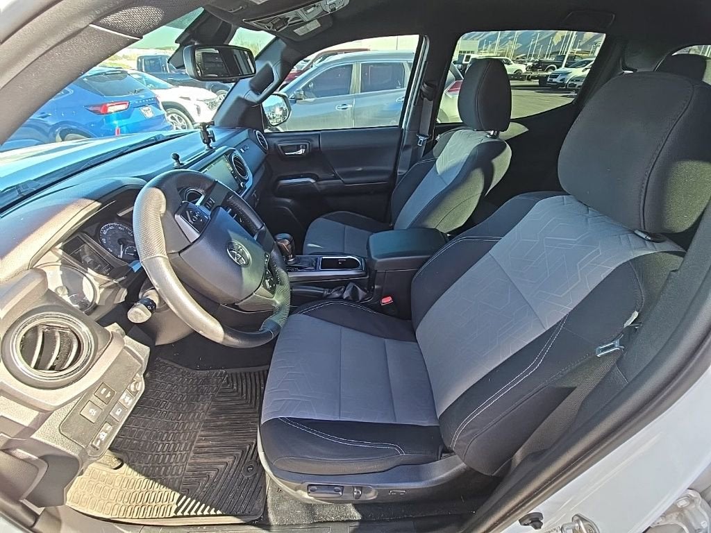 2020 Toyota Tacoma 4WD SR5