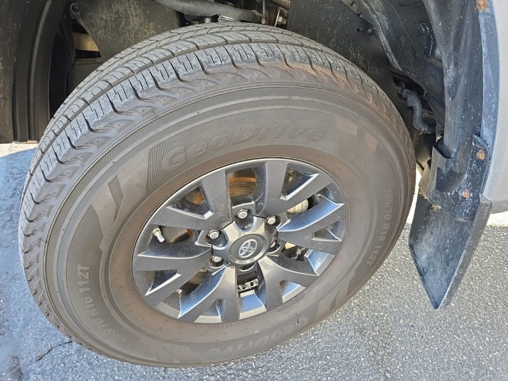 2020 Toyota Tacoma 4WD SR5