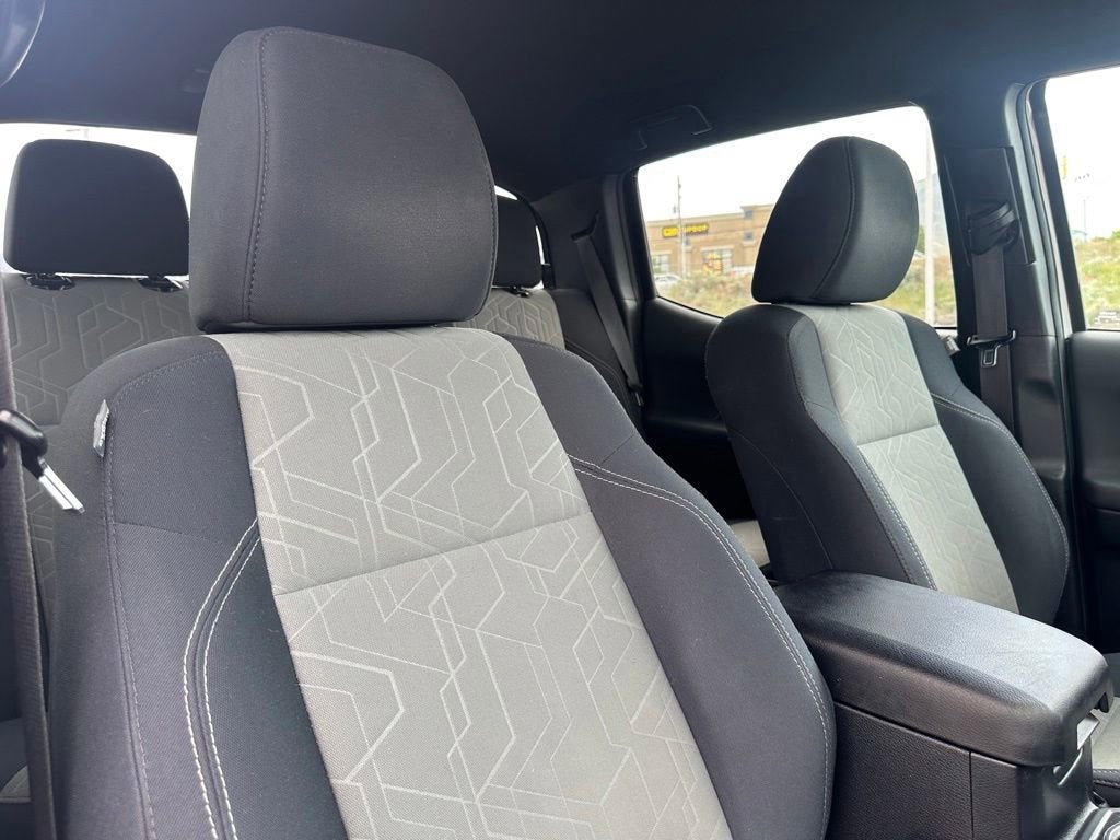 2020 Toyota Tacoma 4WD SR5