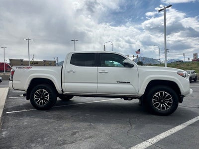 2020 Toyota Tacoma 4WD SR5
