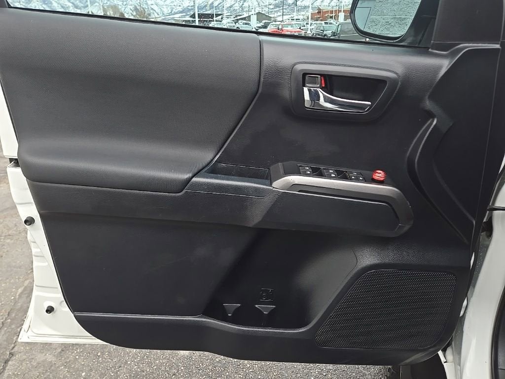 2018 Toyota Tacoma SR5