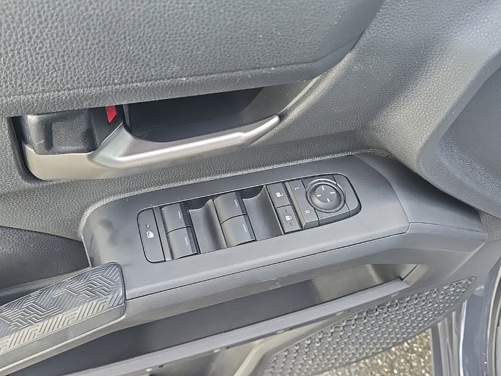 2024 Toyota Tacoma 4WD SR5