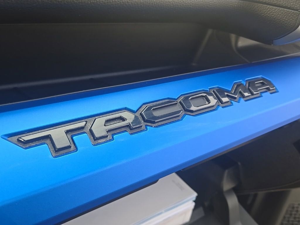 2024 Toyota Tacoma 4WD SR5