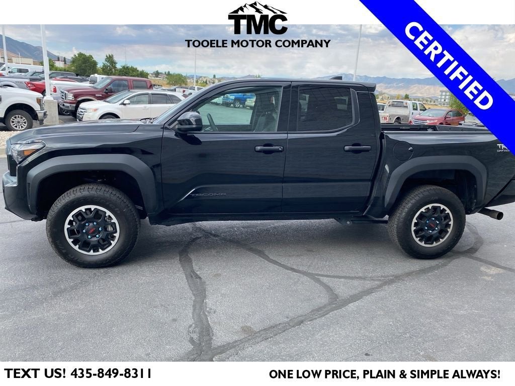 2025 Toyota Tacoma 4WD SR