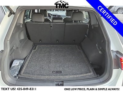 2022 Volkswagen Tiguan SE R-Line Black