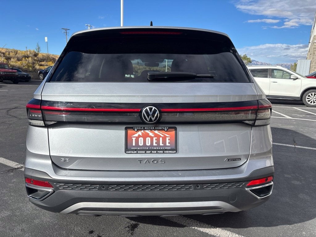 2025 Volkswagen Taos SE