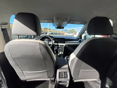 2025 Volkswagen Taos SE