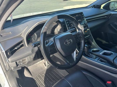 2019 Toyota Avalon Hybrid Limited