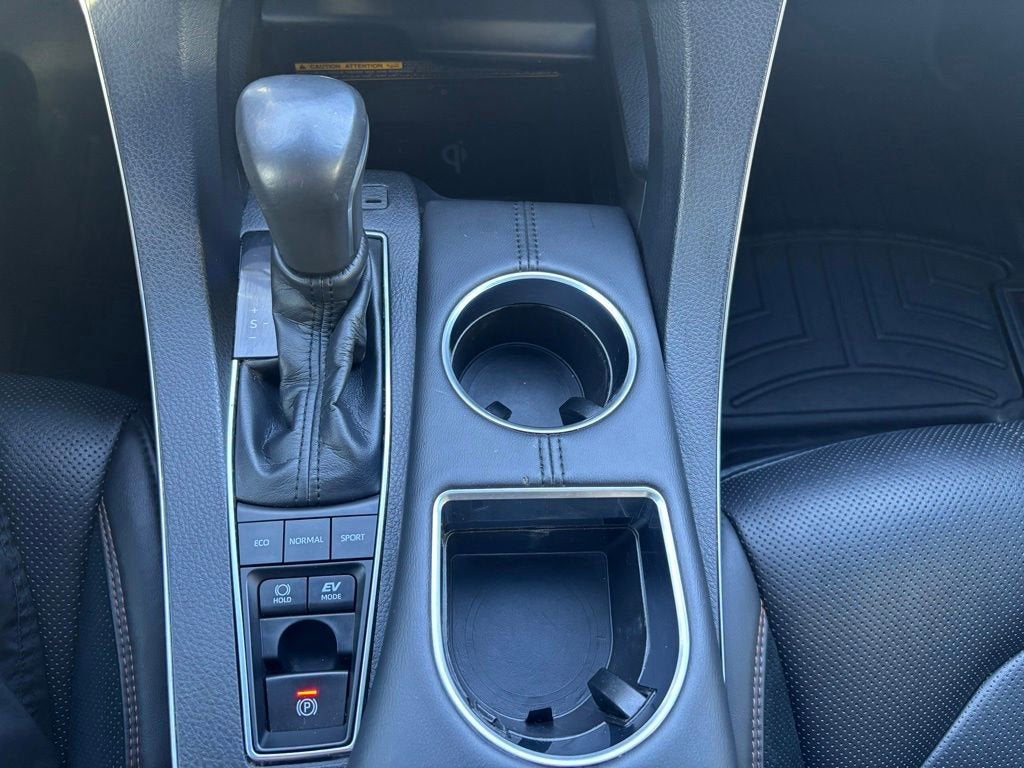 2019 Toyota Avalon Hybrid Limited