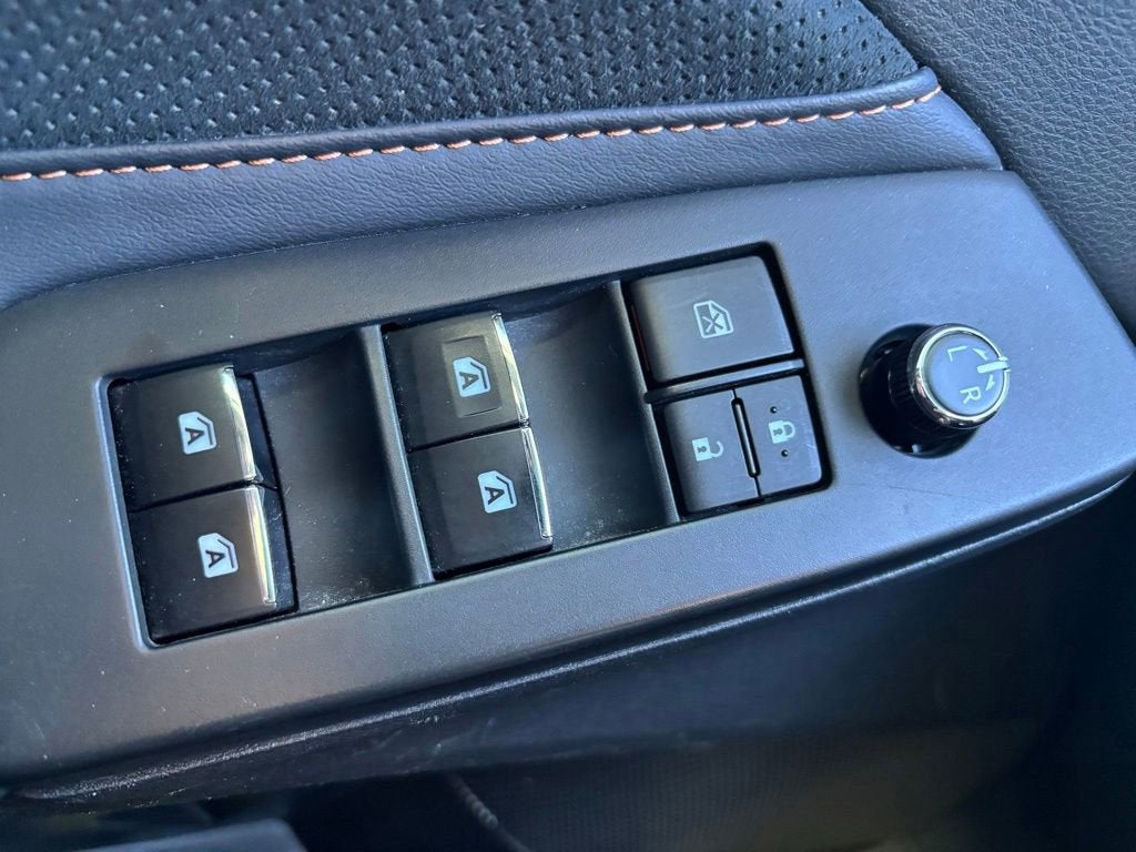 2019 Toyota Avalon Hybrid Limited